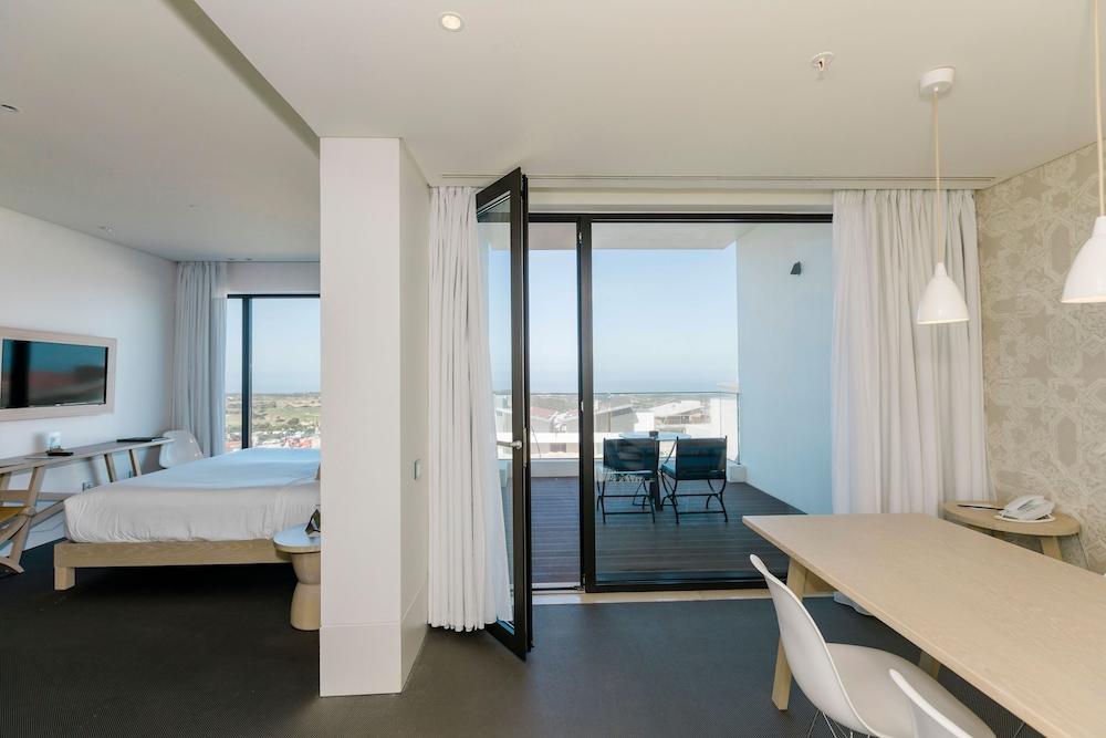 Evolutee Hotel Óbidos Exterior foto A room at the hotel